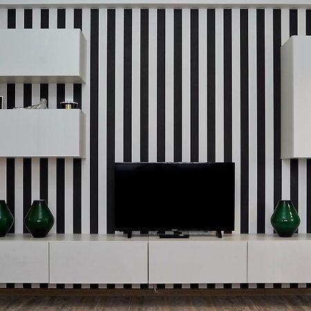 Smarald Apartament Iulius Mall Iasi Eksteriør billede